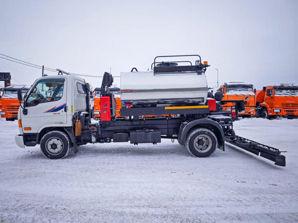 Купить Автогудронатор на шасси Hyundai и другие модели по низкой цене и на выгодных условиях от компании РостСнаб